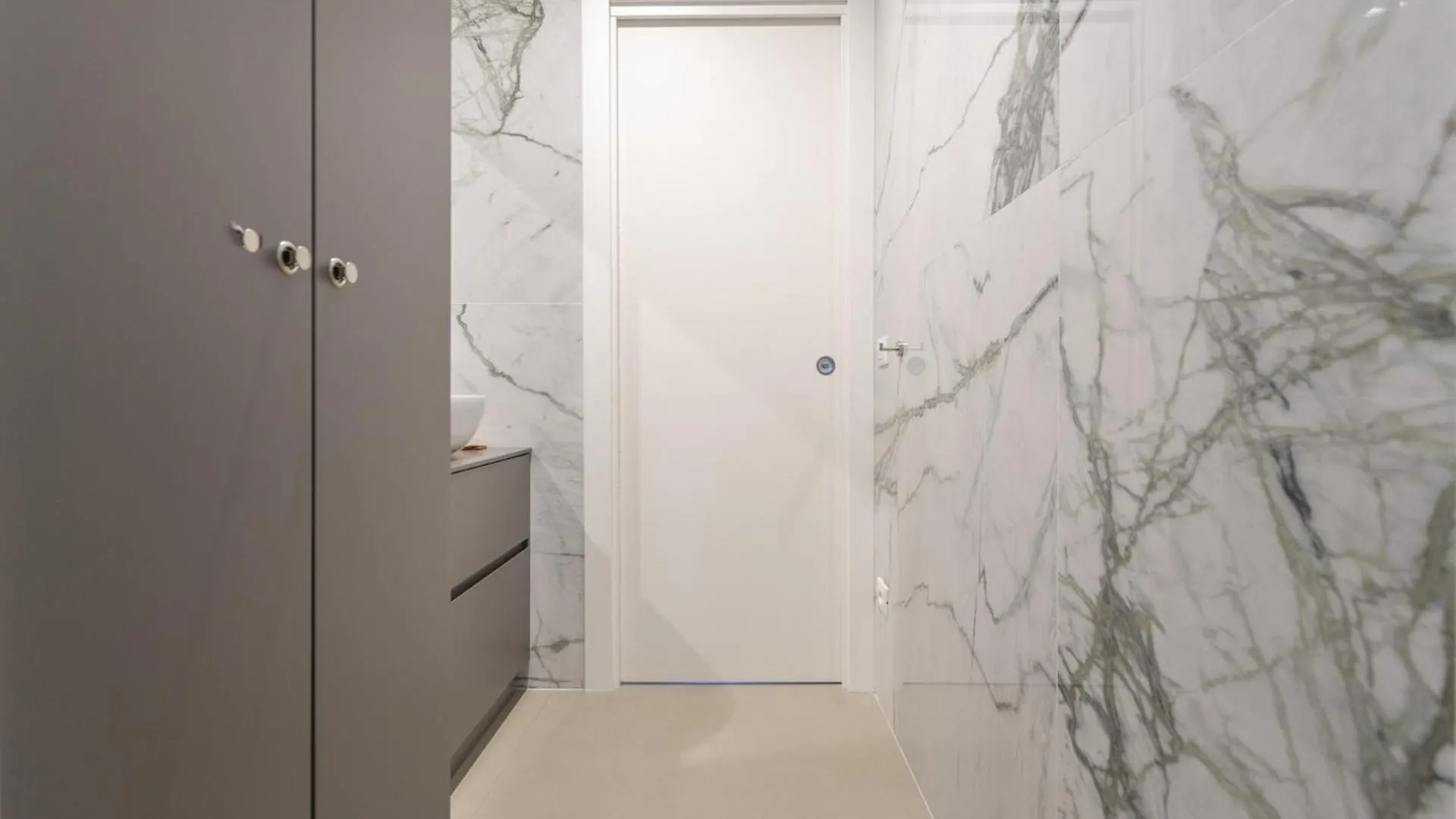 Charming & Bright Apartment Near Milan'S Fashion District ミラノ